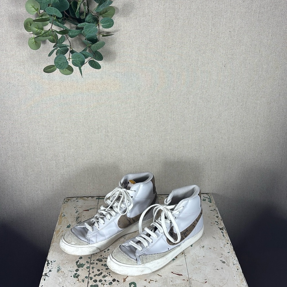 Nike > Blazer Mid Vintage 'Snakeskin Swoosh' 9